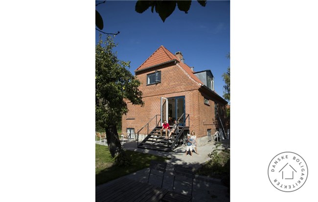 Hvordan man opbygger et udendørs køkken ved hjælp af paverblokke