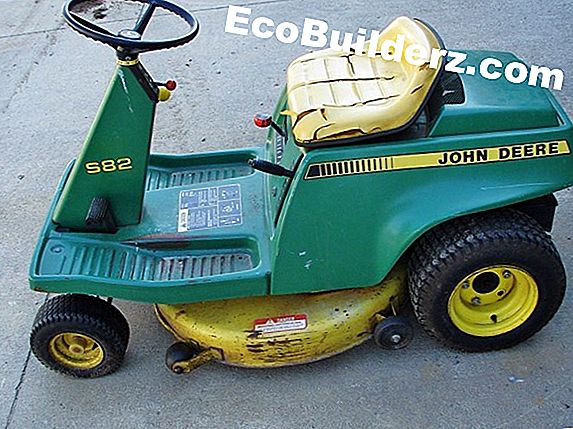 John Deere S82 Çim Biçme Makinesi Bilgiı