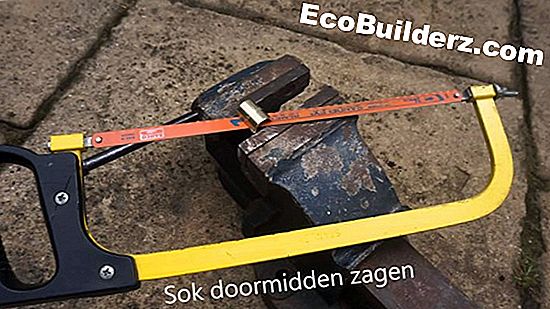 Hoe een metalen rookpijp te zagen