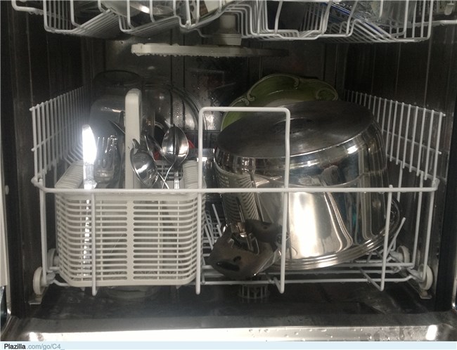 Hoe plaats ik een Miele afwasmachine?