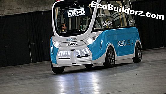 Hoe de riem op een zelfrijdende Hoover Windtunnel te vervangen