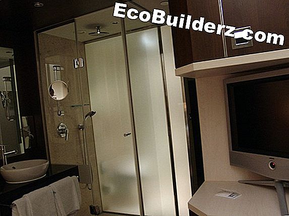 Hoe een wastafel in de badkamer te verwijderen