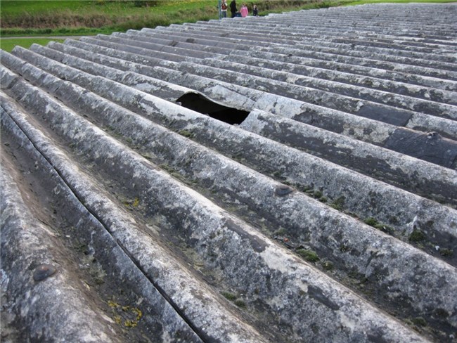 Snickeri: Asbest Roofing Faror
