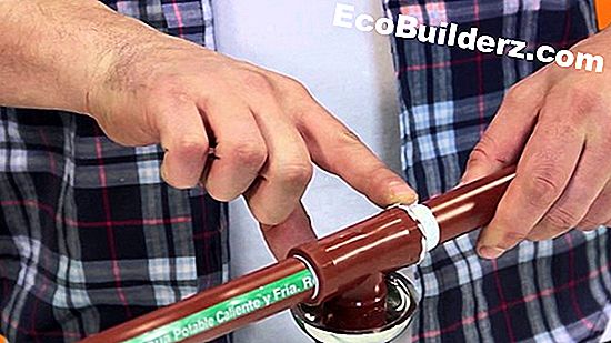 Plomería: Cómo reparar el tubo de cobre con cinta y epoxi