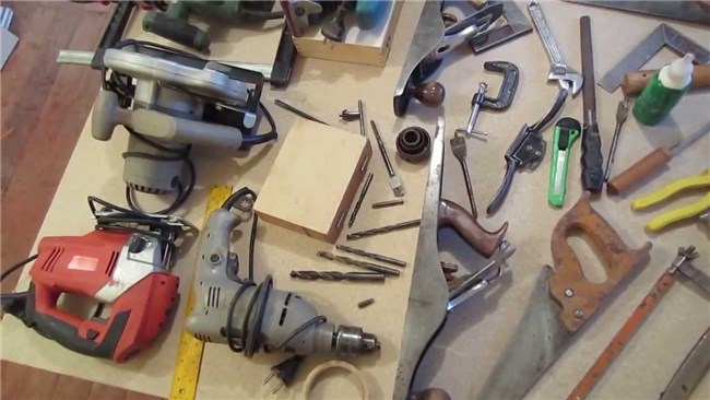 Carpintería: Herramientas manuales utilizadas para trabajar con aluminio