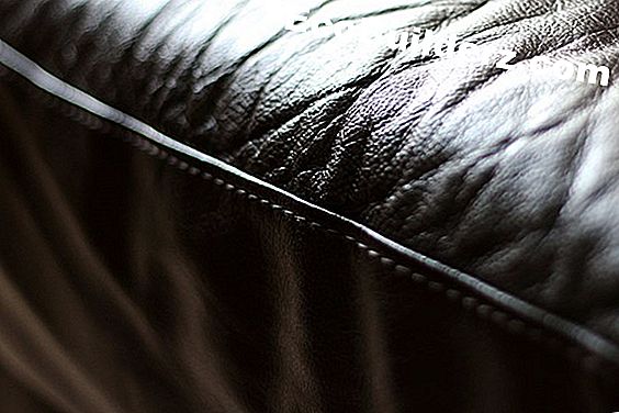 Comment réparer une déchirure dans un canapé en simili cuir - 2025 | Fr